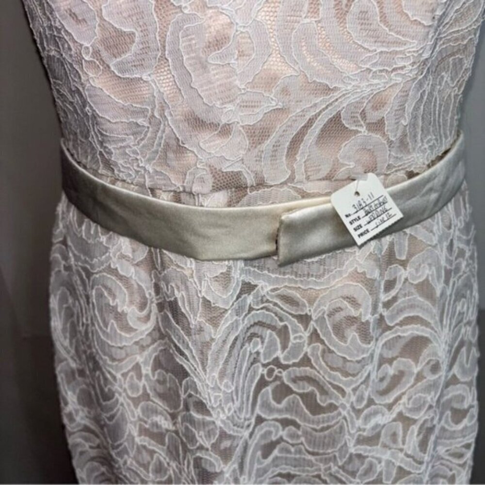 Vivian Diamond Dessy Vintage Lace Cream Mother Of The Bride Dress 12 - Picture 4 of 12